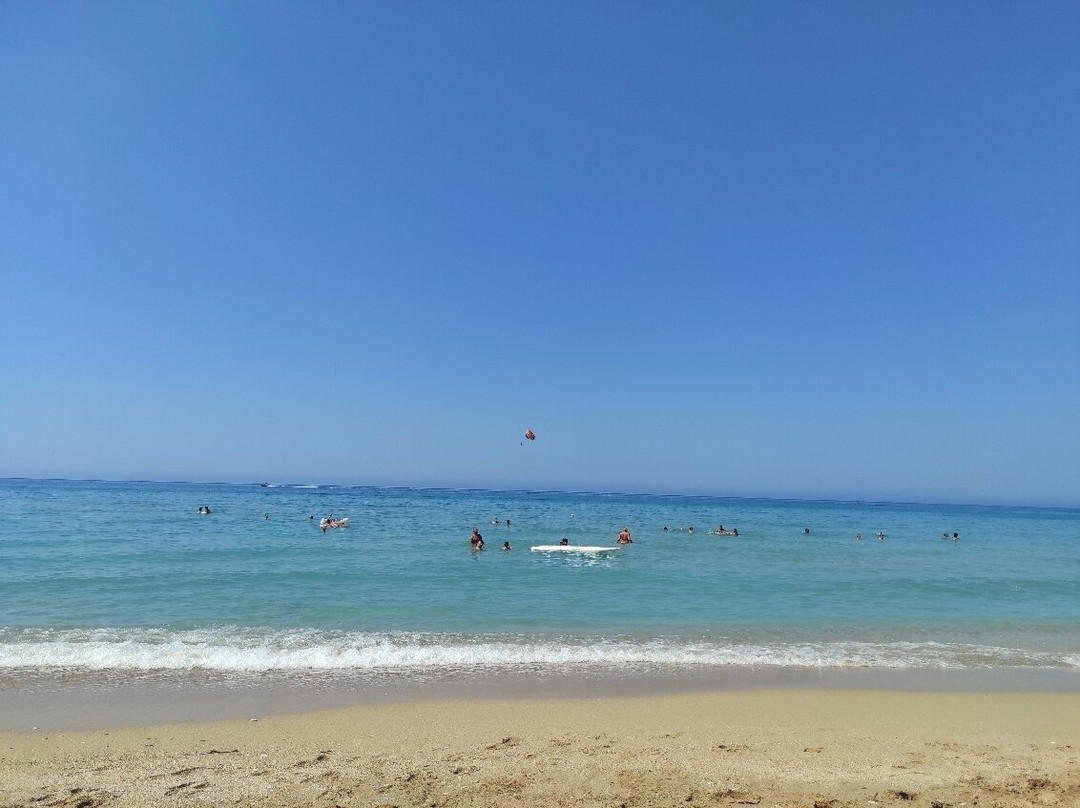 Loutsa Beach-Loutsa必去景点