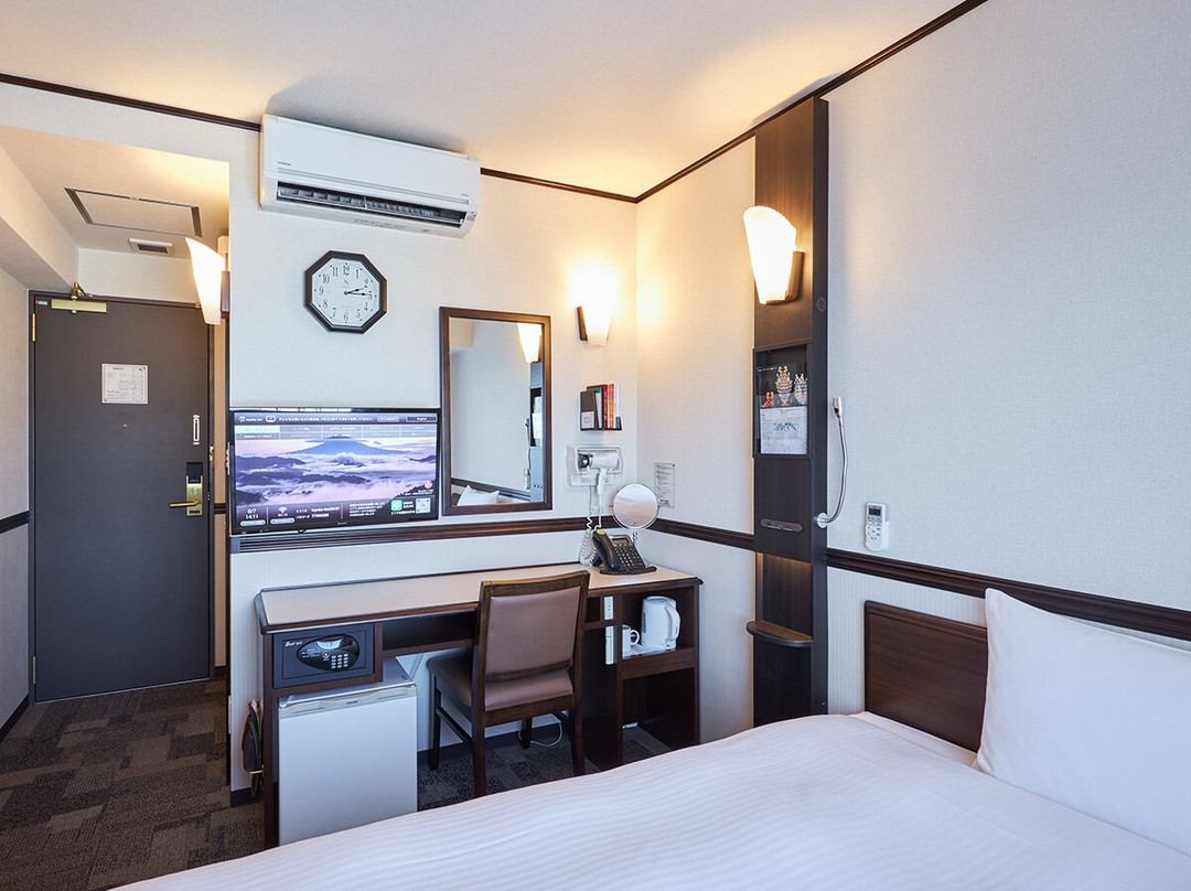 Toyoko Inn Maibara-eki Shinkansen Nishi-guchi主图