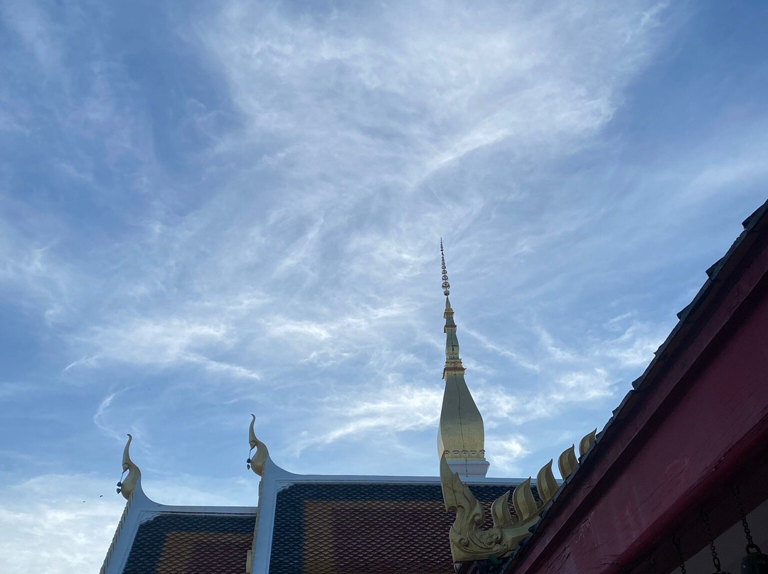 Wat Phra That Choeng Chum Worawihan Temple-沙功那空必去景点