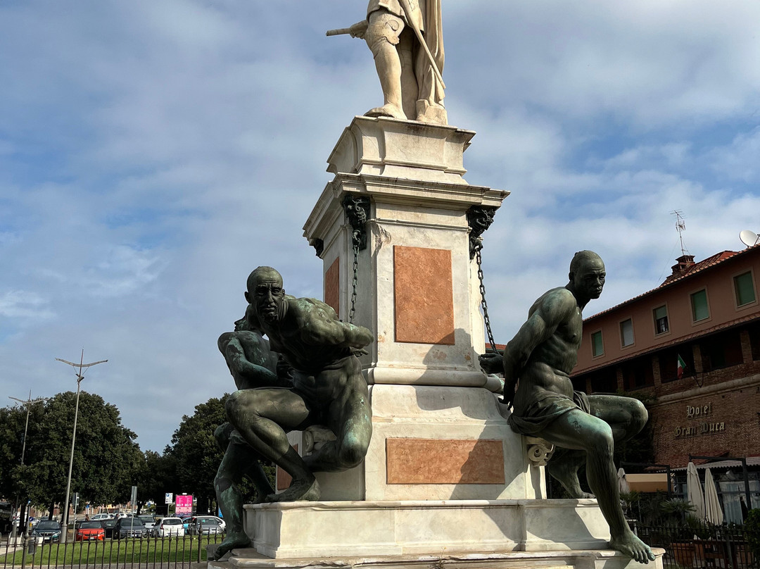Monumento dei Quattro Mori景点图片