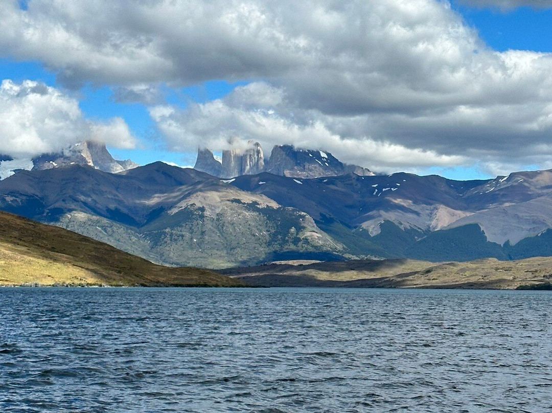 Laguna Azul-百内国家公园必去景点
