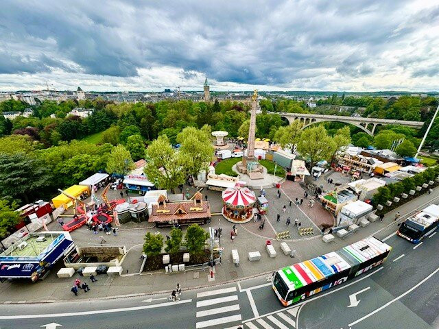 克拉瓦兹大酒店主图