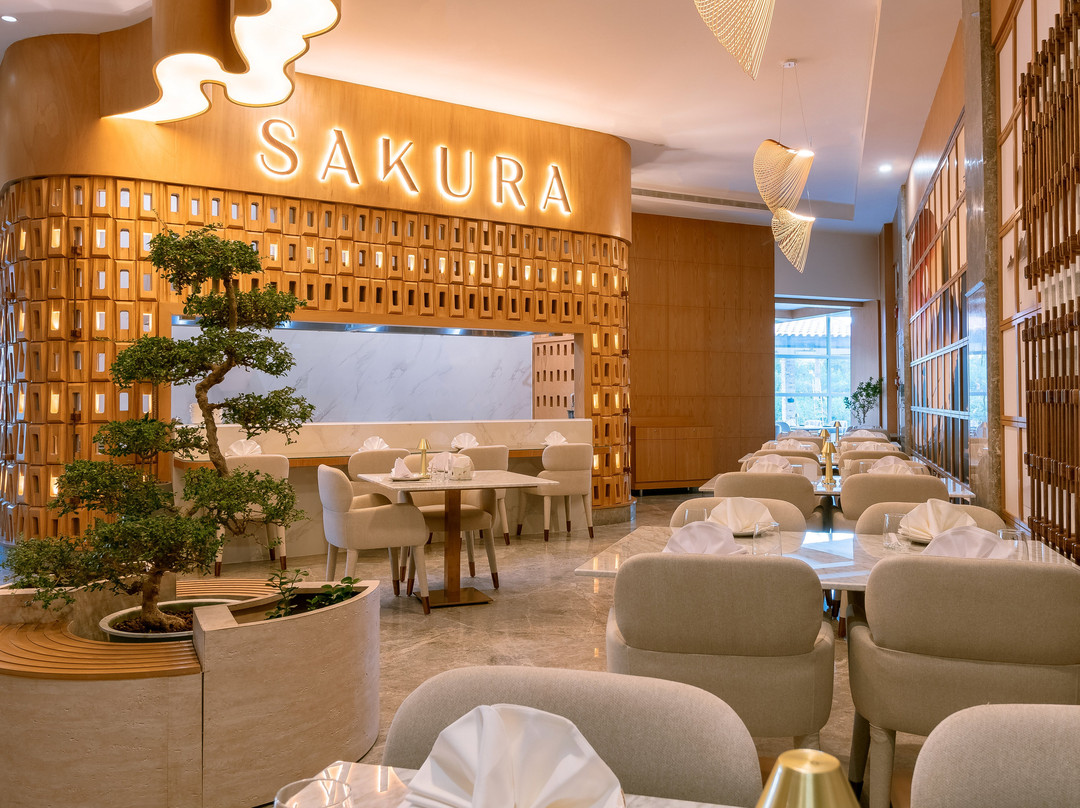 Sakura - Holiday Inn Salmiya