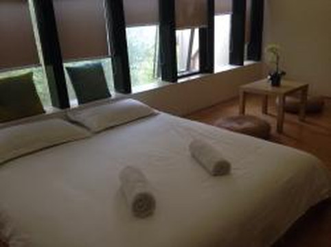 杭州江南驿青年良住（良渚文化村店）主图