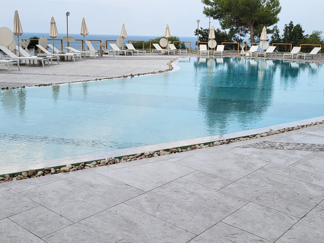 Hotel Baia dei Faraglioni主图