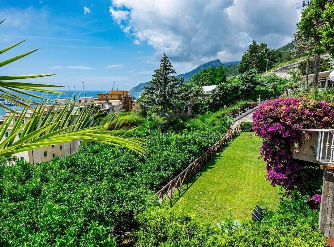 Villa Poseidon主图
