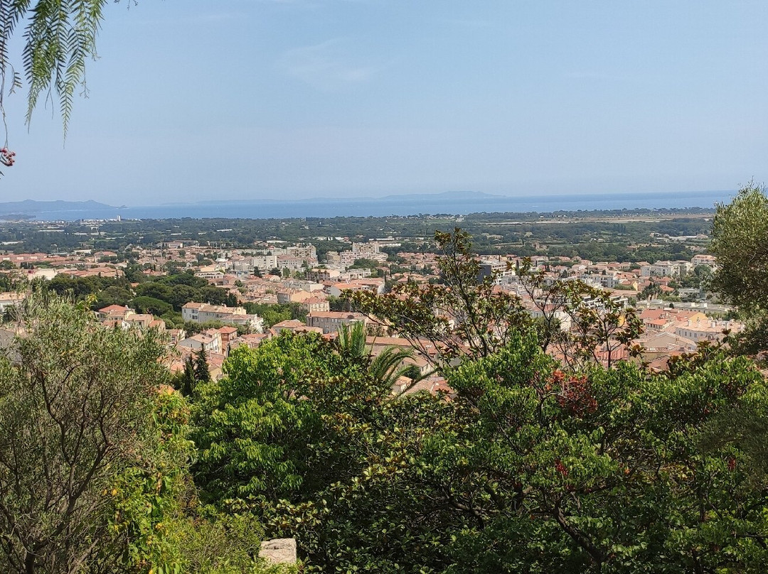 Château d'Hyères-耶尔必去景点