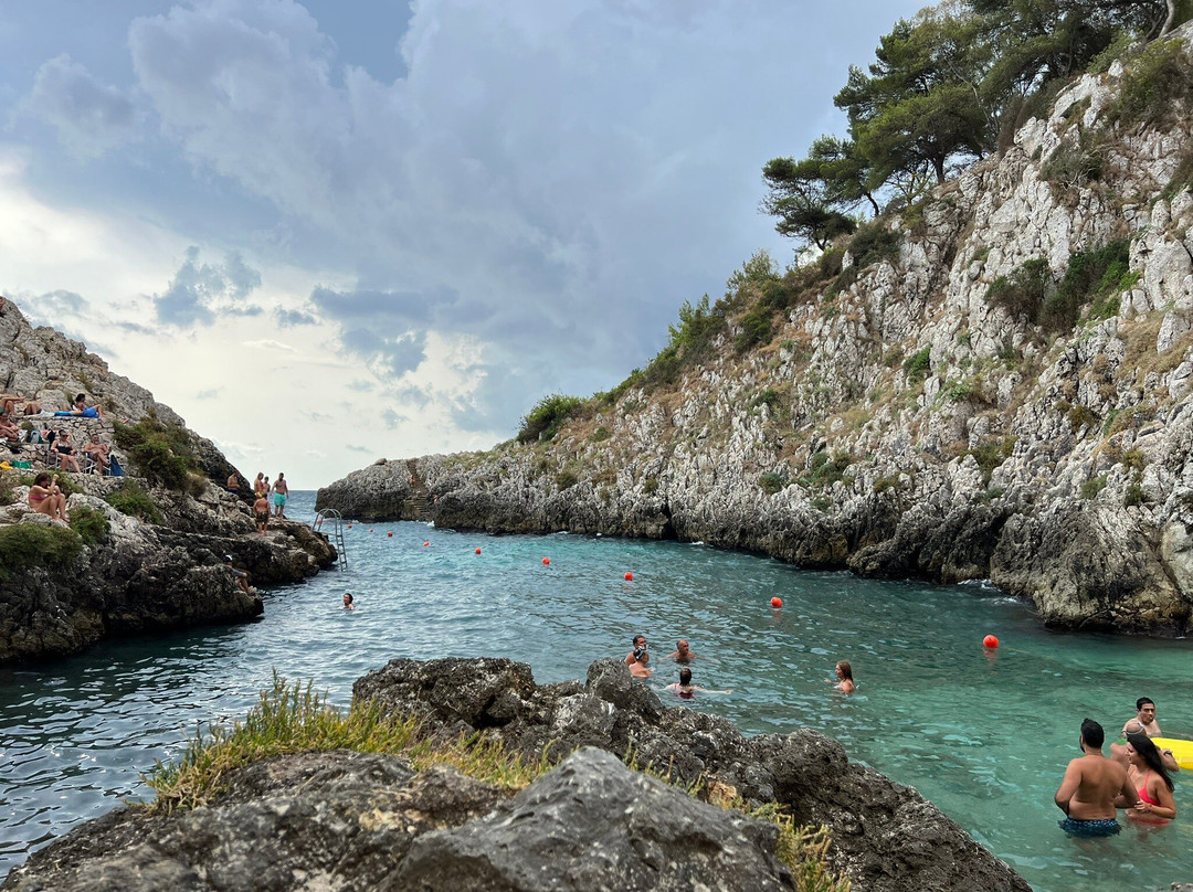 Cala dell'Acquaviva景点图片