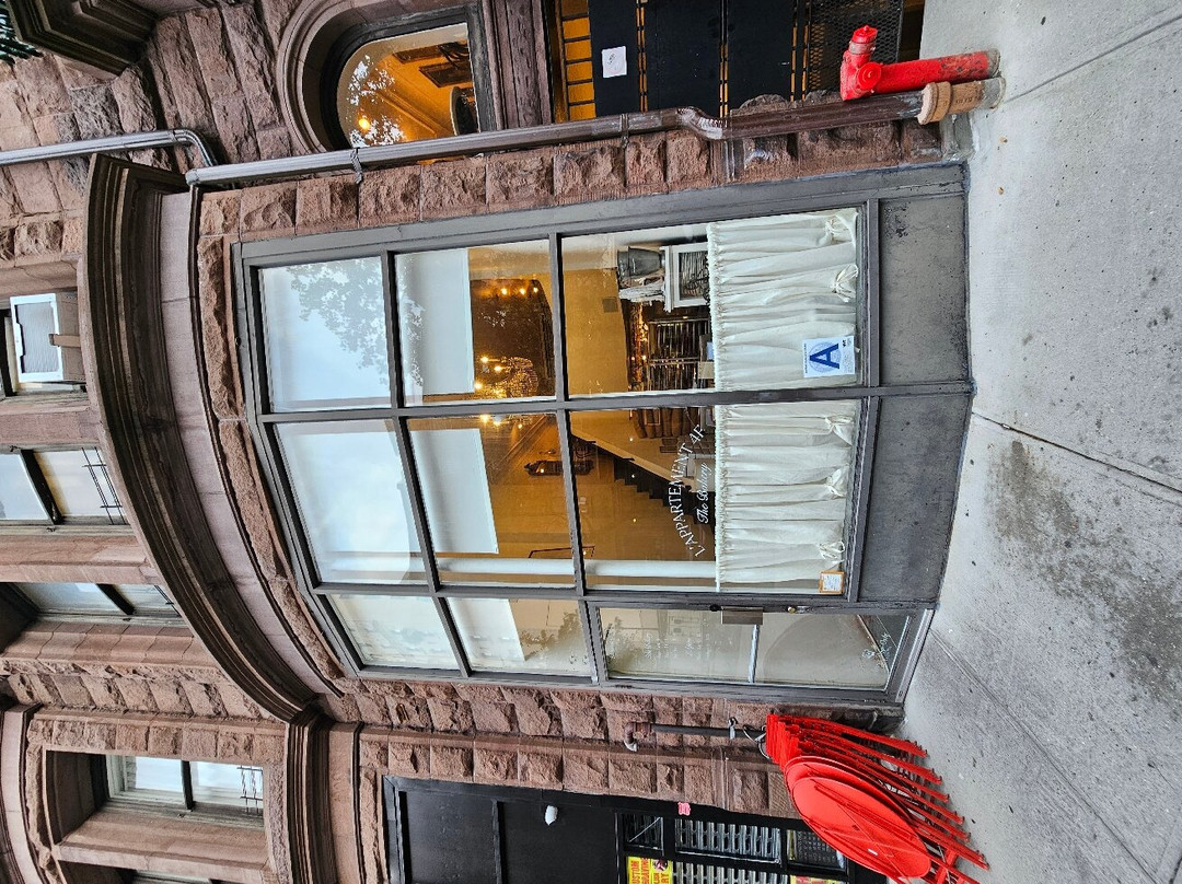 Montague Street-布鲁克林必去景点