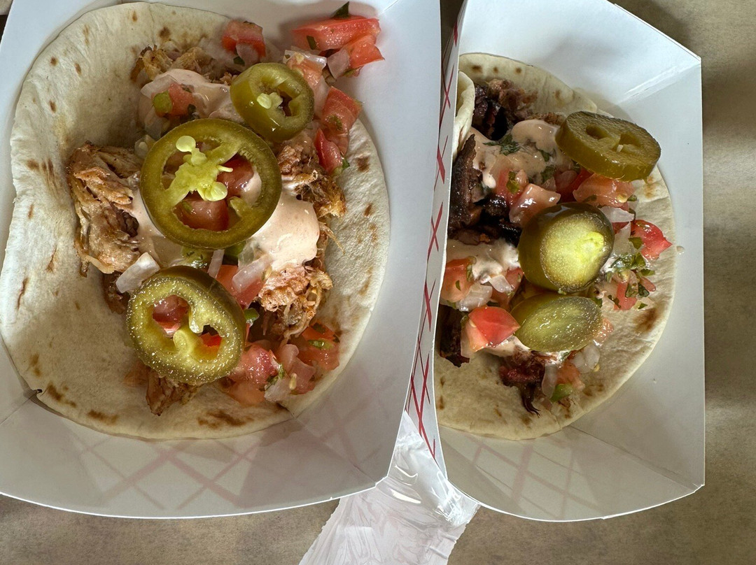 Ozzie's Smokehouse BBQ