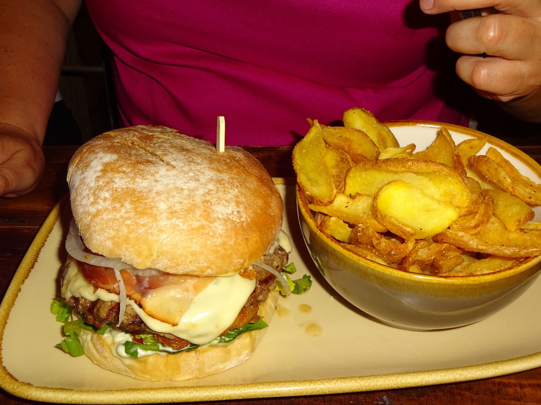 阿尔特斯祖尔翰斯酒店主图