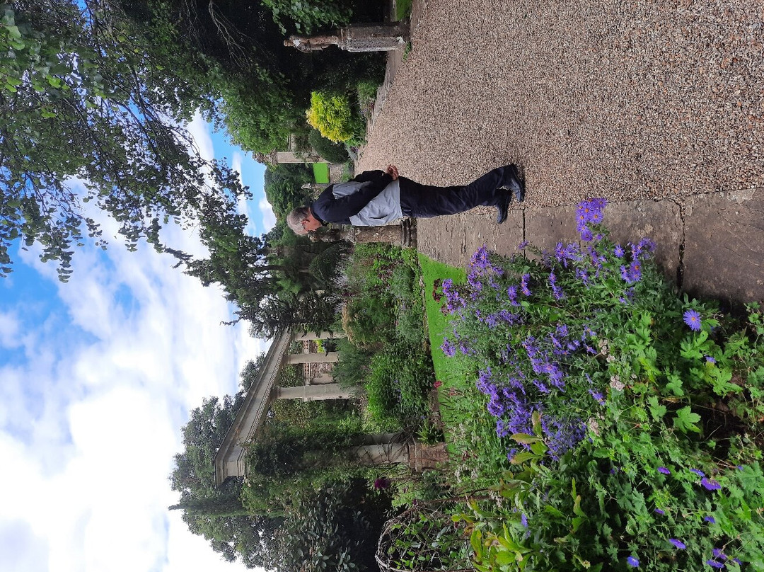 Iford Manor: The Peto Garden-埃文河畔布德拉夫必去景点