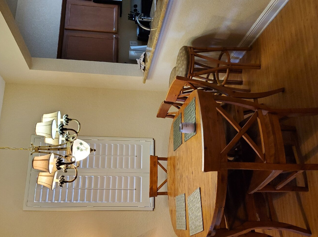 Villas at Regal Palms主图