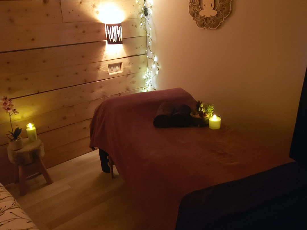 Aixpert Massages景点图片