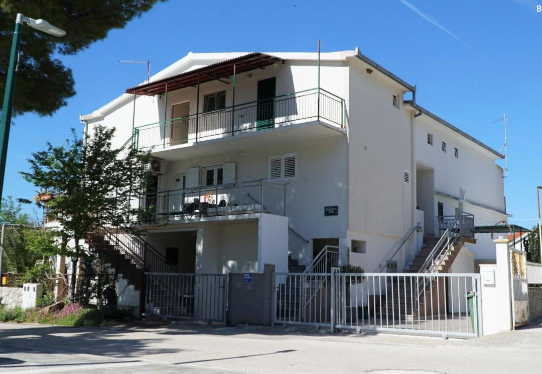 Apartments Maja