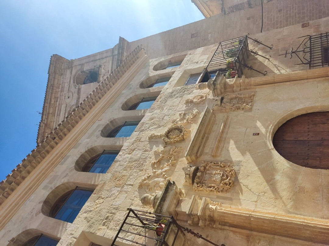 Plaza De La Mancha景点图片