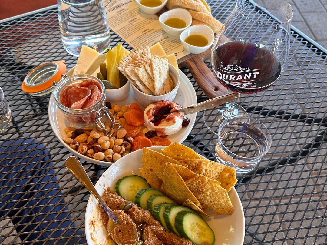 Equestrian Wine Tours-Carlton必去景点