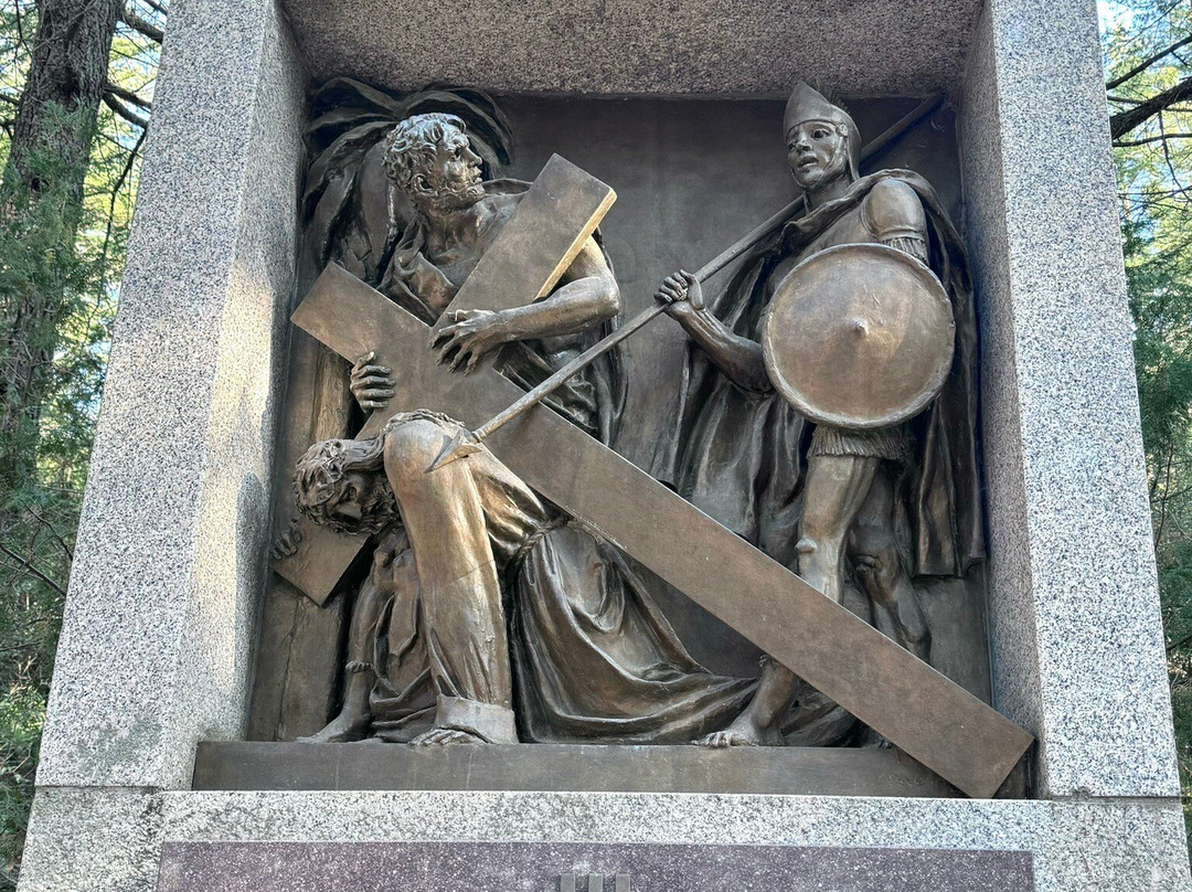 Via Crucis Monumentale景点图片