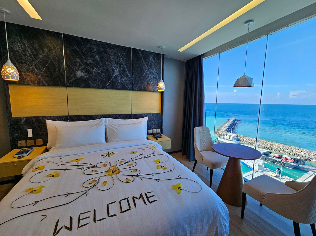 Swarn By Hawks Hotels, Kamadhoo Maldives主图