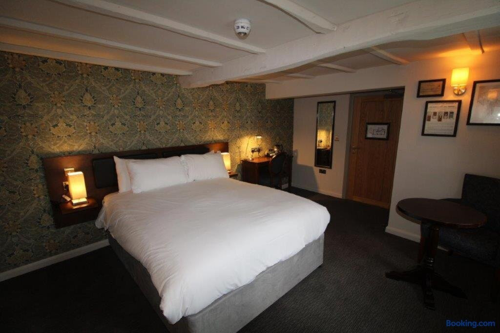 Rooms @ The Dolau Inn主图