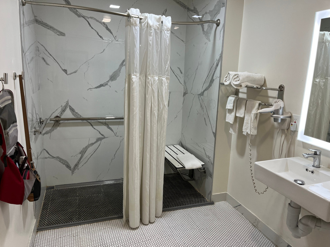 The Orchard Hotel主图