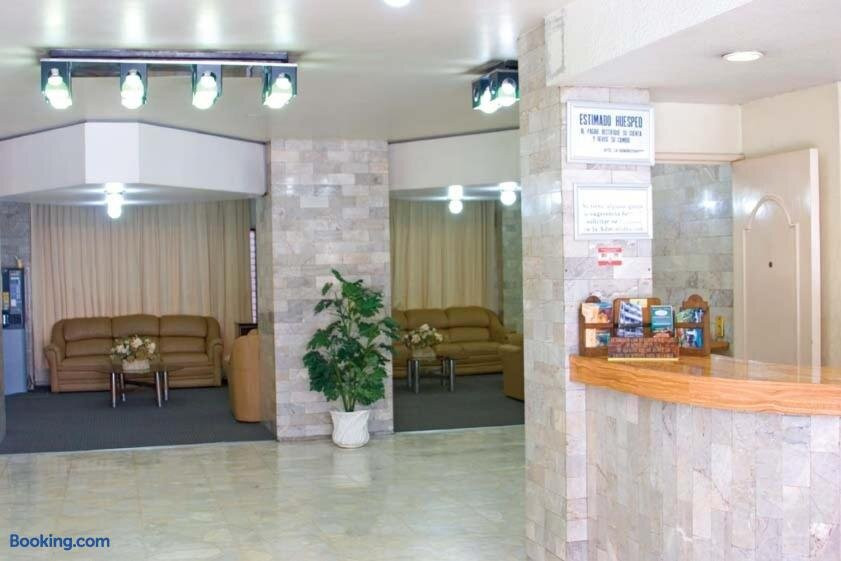 Nuevo Hotel Alameda de Uruapan主图