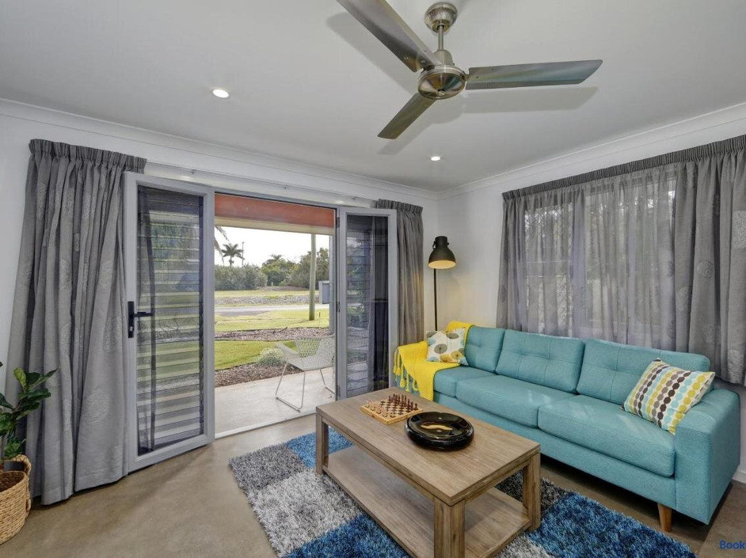 Innes Park酒店住宿-12th Tee Bed and Breakfast