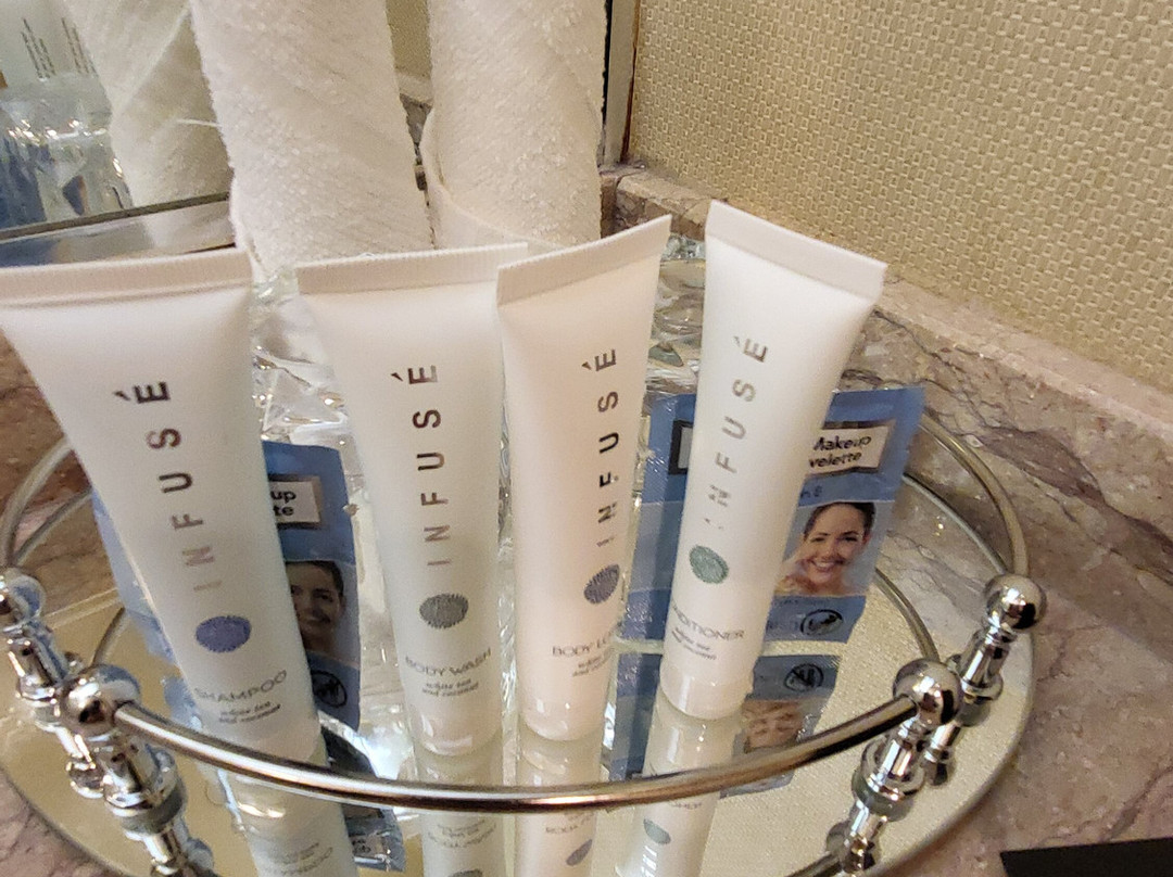 福克斯霍洛酒店主图