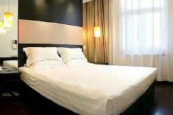 北京桔子酒店官园桥店主图