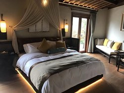 青三舍东西巷客栈主图