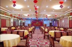 阳光假日大酒店主图