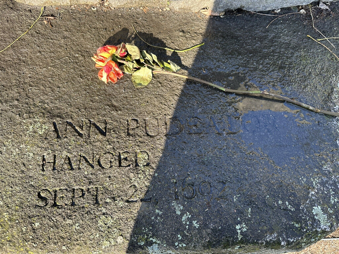 Salem Witch Trials Memorial景点图片