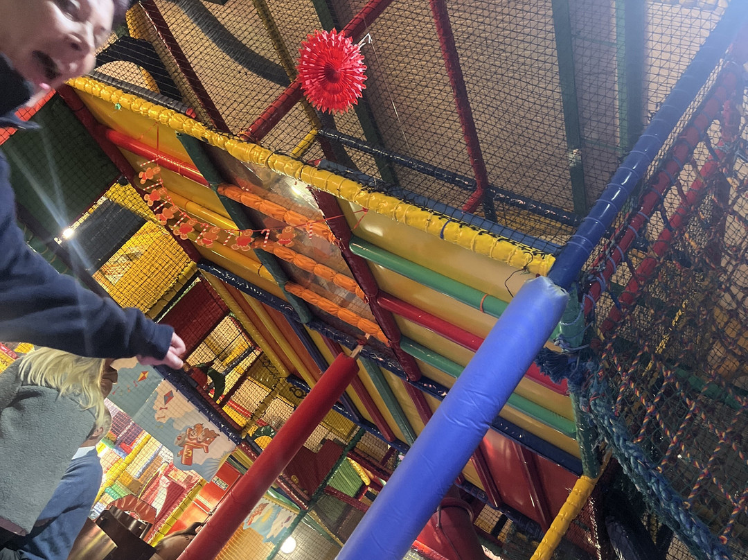 Sovereigns Wacky Warehouse-普兹茅斯必去景点