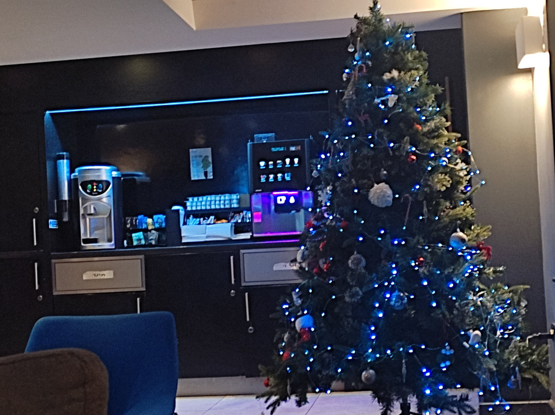 Roomzzz Aparthotel Nottingham City主图