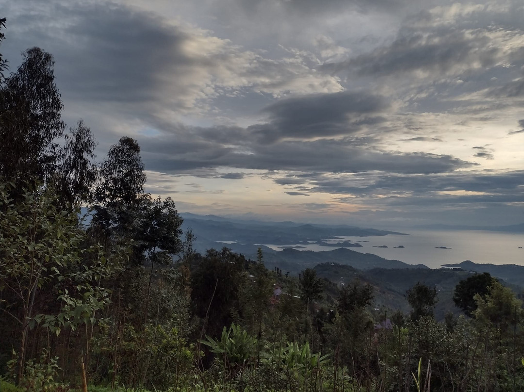 Go Gisenyi Tours-吉塞尼必去景点