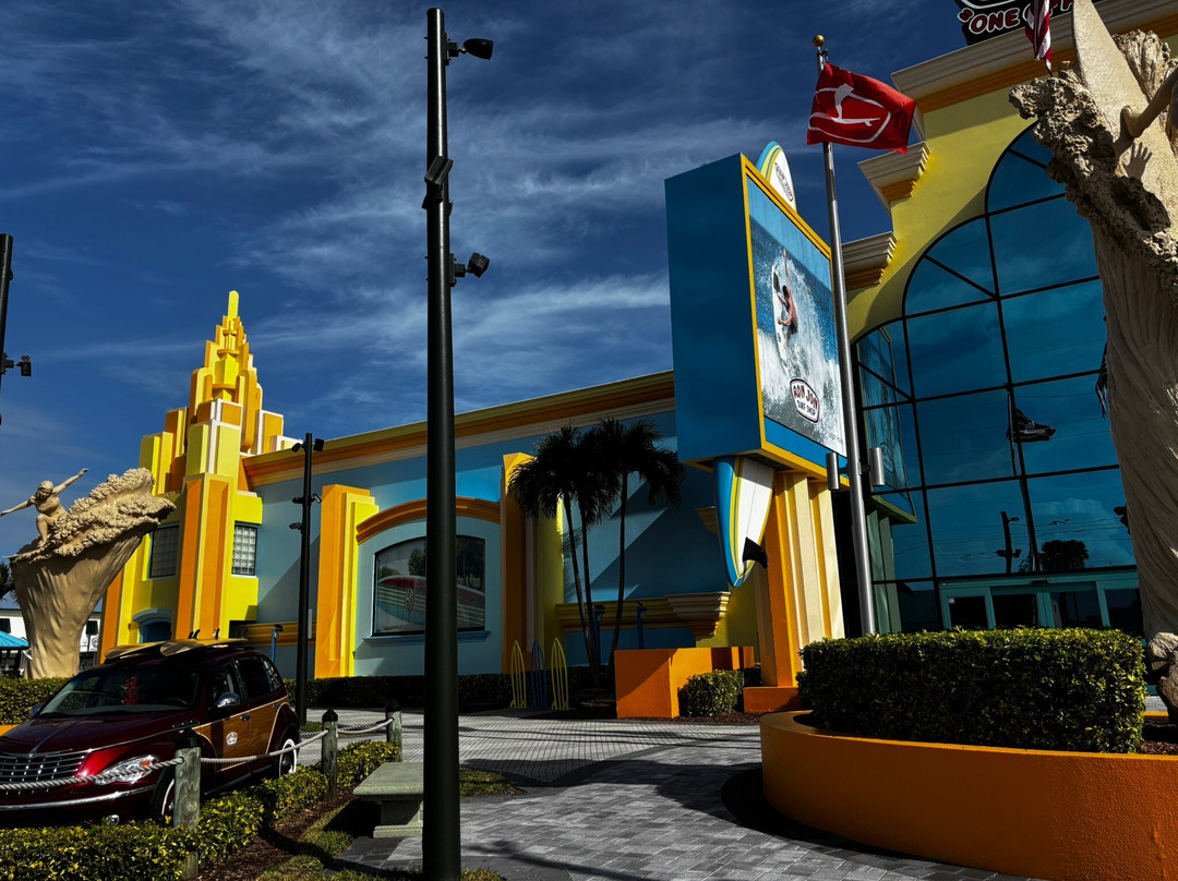 Ron Jon Surf Shop - Cocoa Beach景点图片