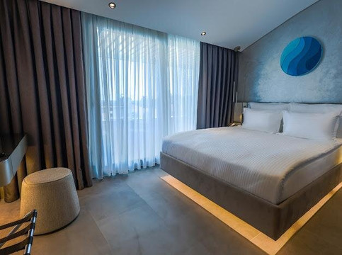 Four Hills Hotel主图