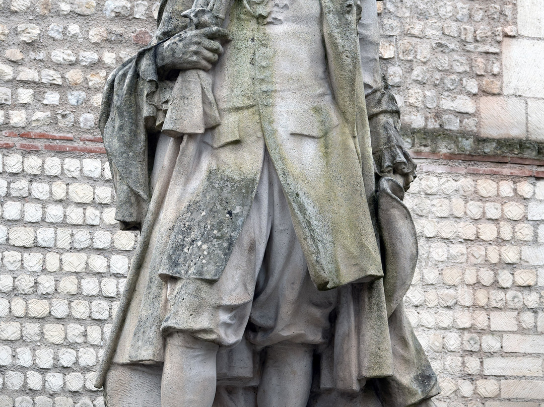 Statue Jean Racine