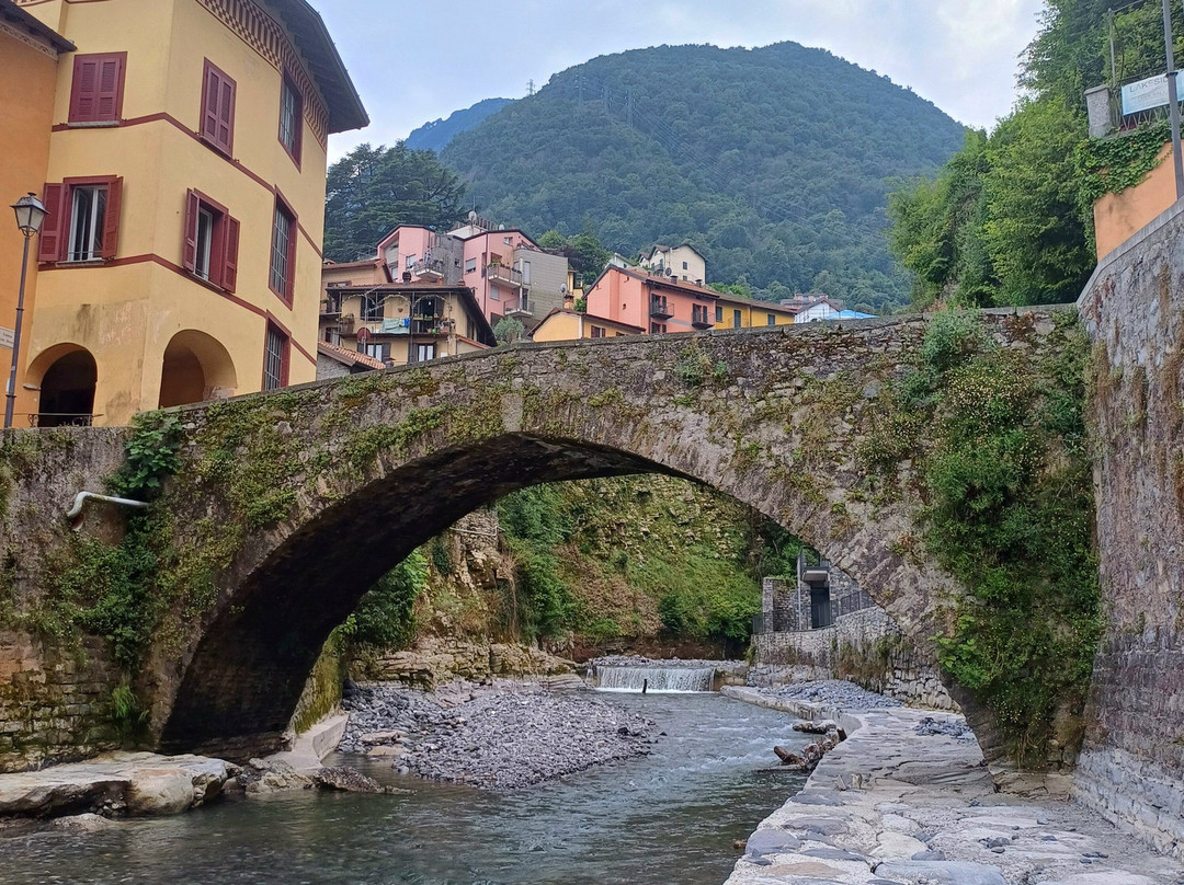 Ponte romanico-Argegno必去景点