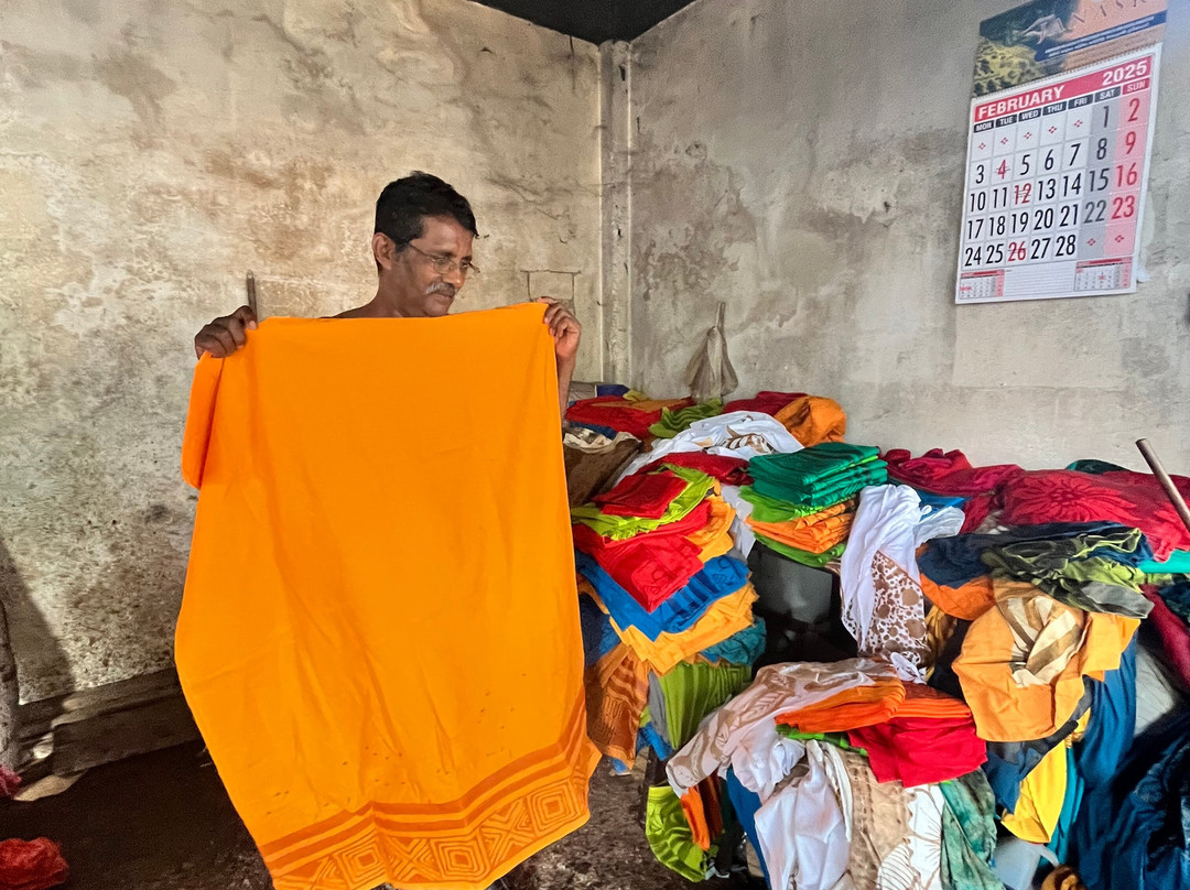 Alponso Batiks-希克杜沃必去景点