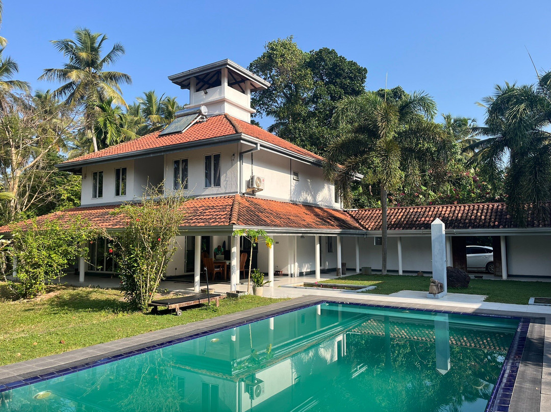 Anuhas Airport Villas主图