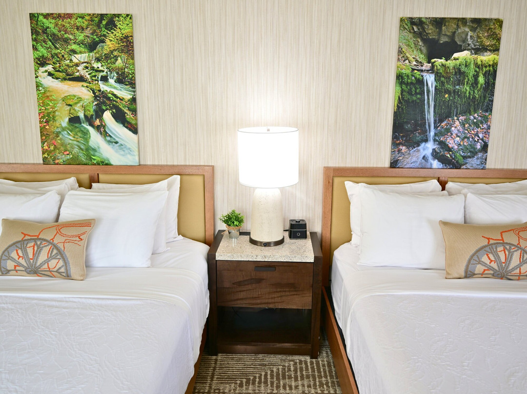 Spring Mill Inn主图