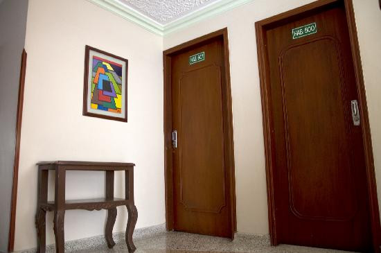 Hotel Embajador主图