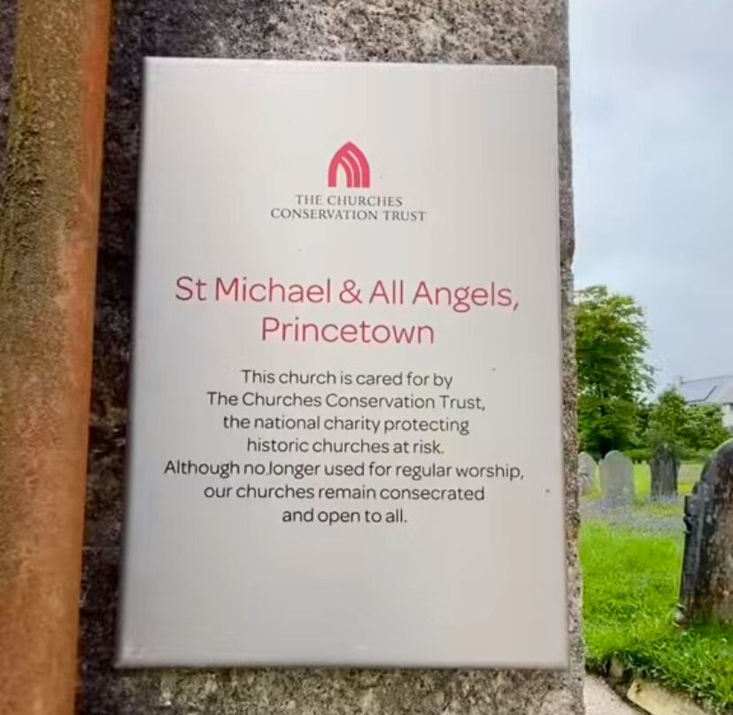 St Michael and All Angels' Church景点图片