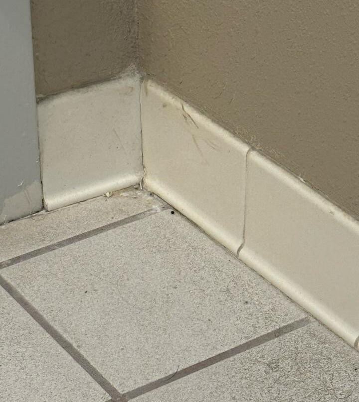 奥马哈I-80西南舒适酒店主图