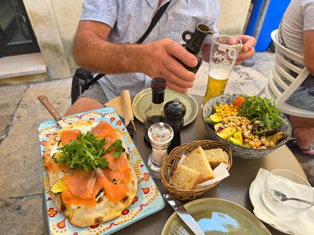 Flow Bar & Bistrot