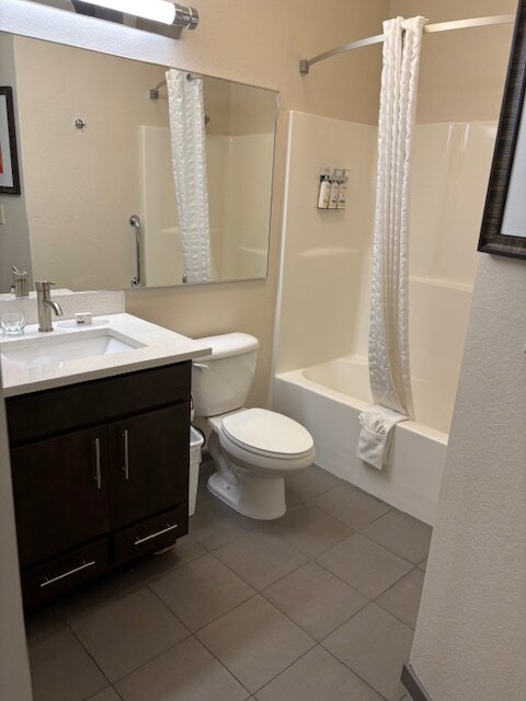 Candlewood Suites Portland-Airport by IHG-浴室