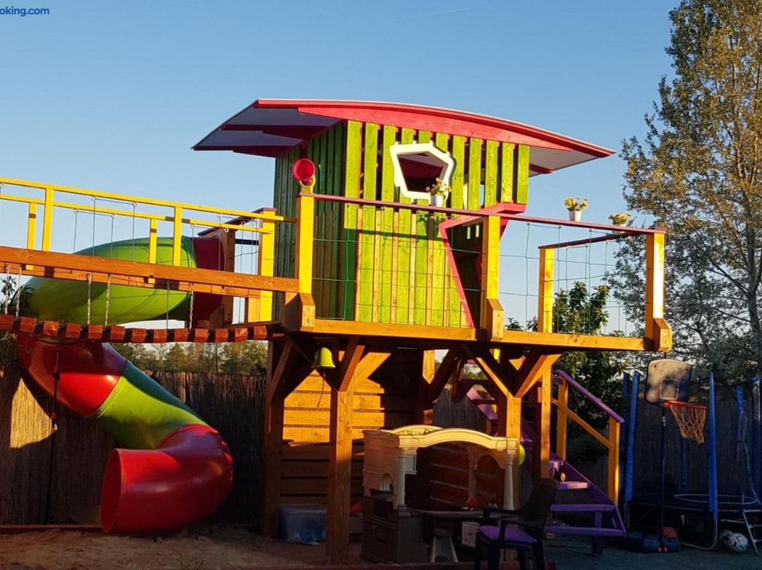 Kids Paradise House