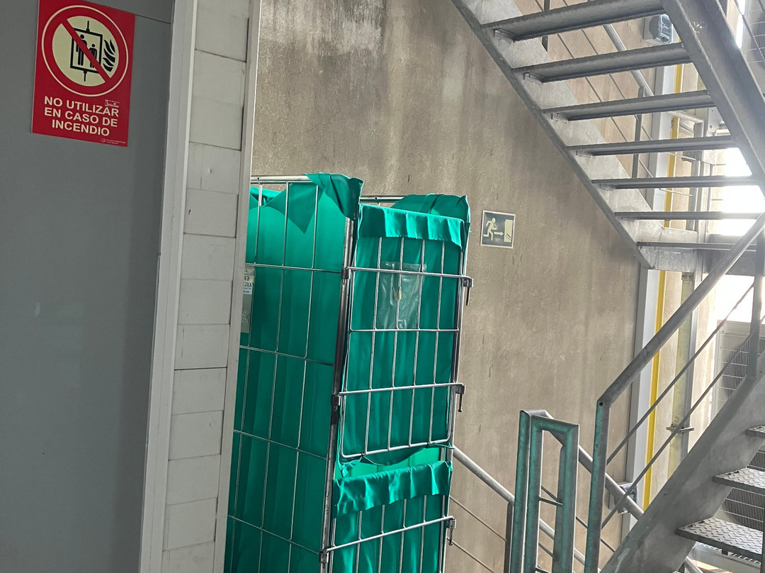 Hotel Mendez Nunez主图