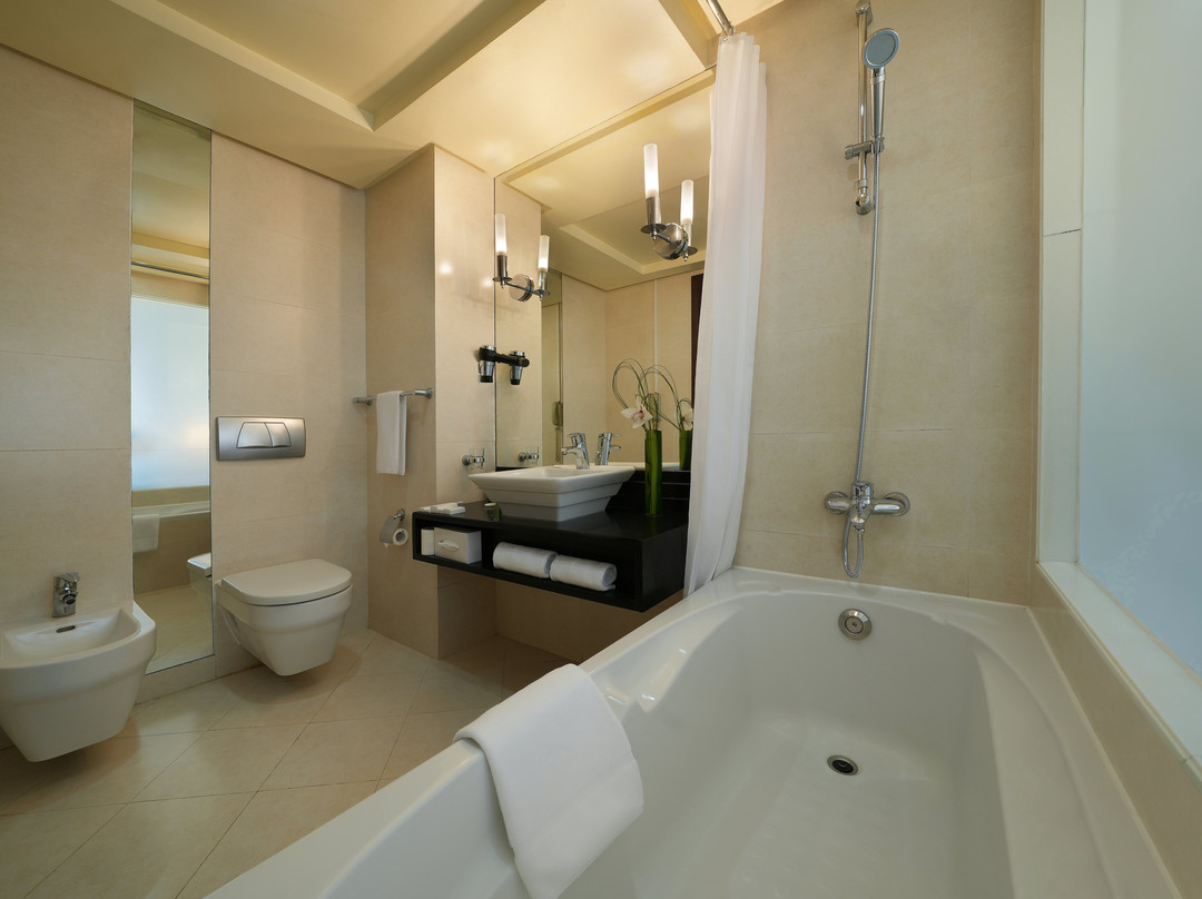 Madinat Zayed酒店住宿-金斯盖特酒店